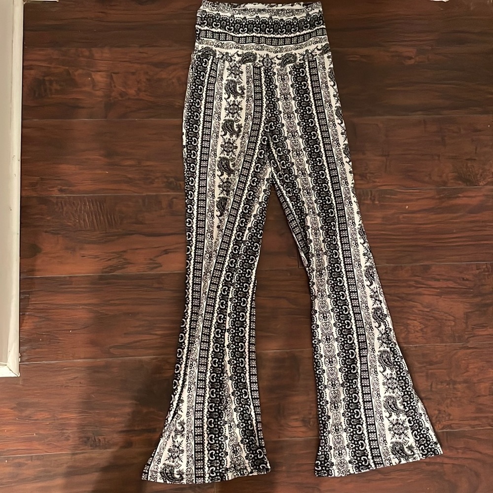 Bellbottom For Sale!
